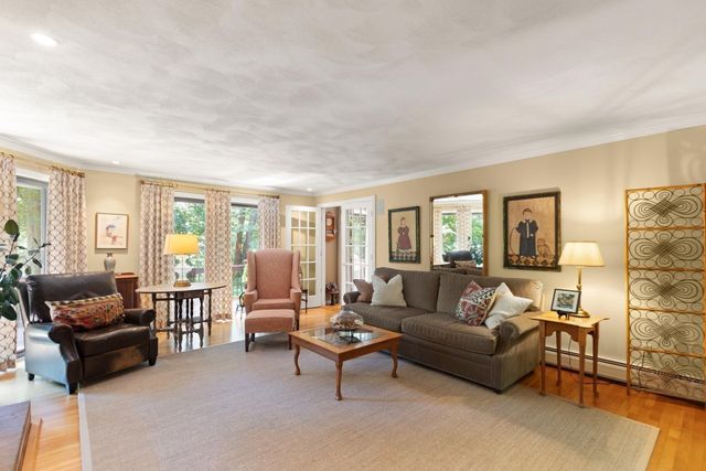 75 Boxford Road, Ipswich, MA 01938