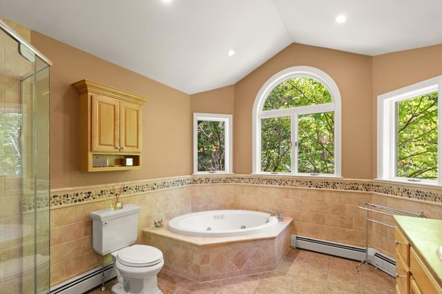 75 Boxford Road, Ipswich, MA 01938