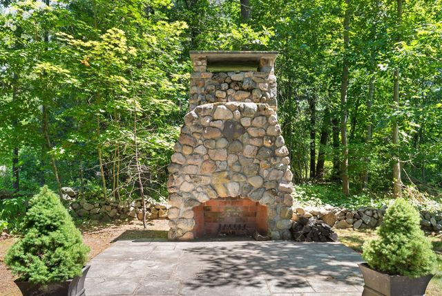 75 Boxford Road, Ipswich, MA 01938