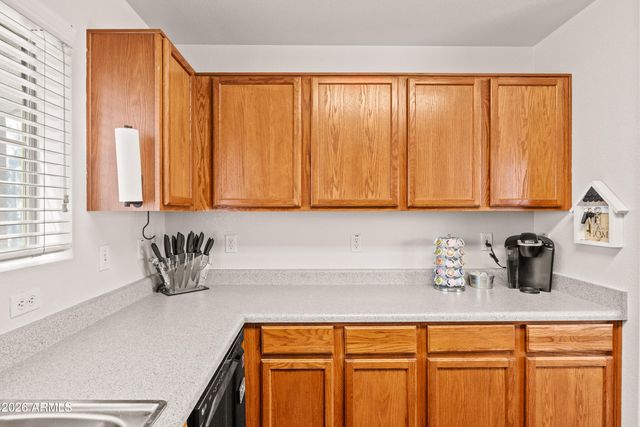 1256 E CLIFTON Avenue, Gilbert, AZ 85295