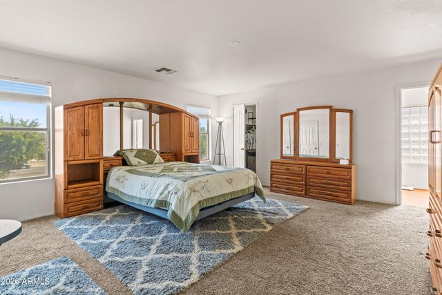 1256 E CLIFTON Avenue, Gilbert, AZ 85295