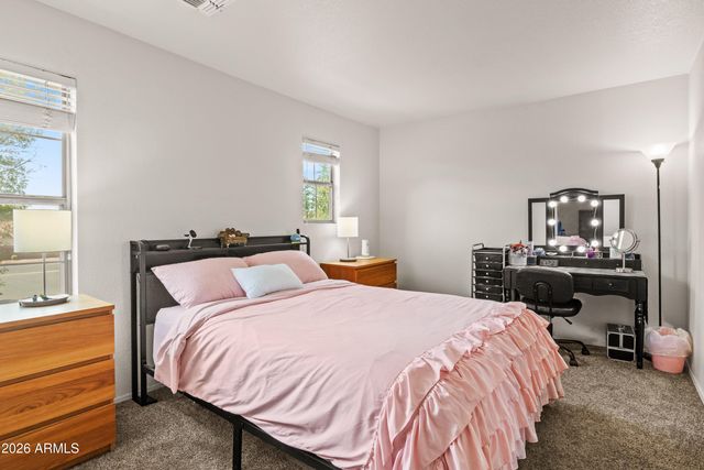1256 E CLIFTON Avenue, Gilbert, AZ 85295
