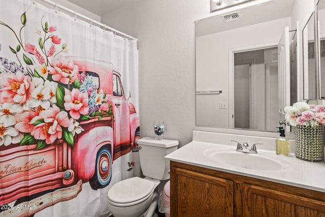 1256 E CLIFTON Avenue, Gilbert, AZ 85295