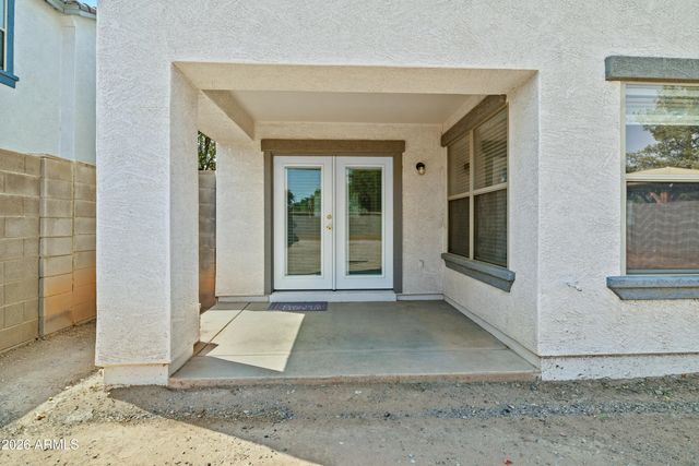 1256 E CLIFTON Avenue, Gilbert, AZ 85295