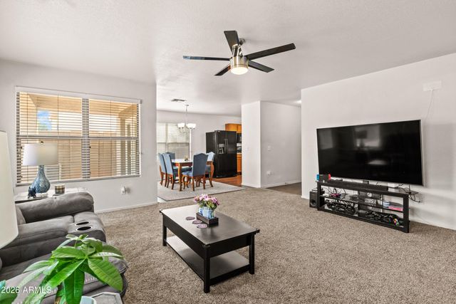 1256 E CLIFTON Avenue, Gilbert, AZ 85295