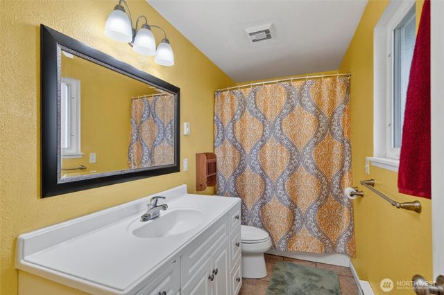 209 Hertel Way, Nooksack, WA 98276