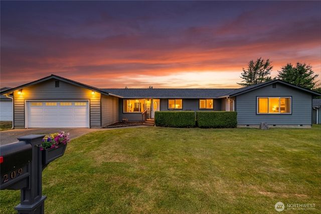 209 Hertel Way, Nooksack, WA 98276
