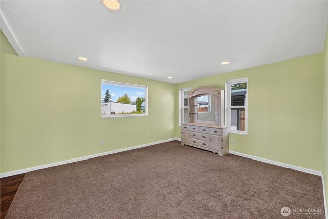 209 Hertel Way, Nooksack, WA 98276