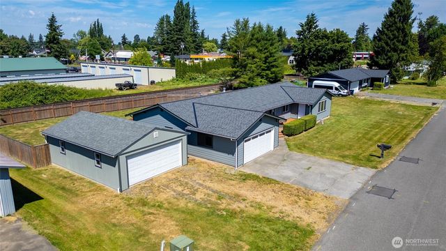 209 Hertel Way, Nooksack, WA 98276