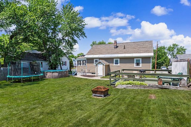 213 Bourne Street, Manchester, NH 03013