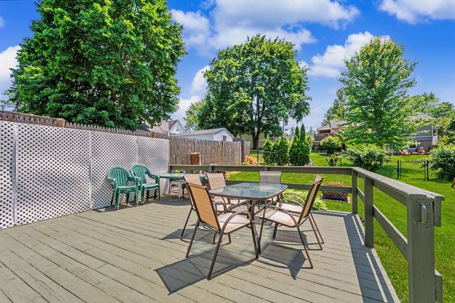 213 Bourne Street, Manchester, NH 03013