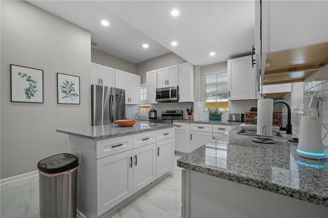 692 Ira Street SW, Atlanta, GA 30310