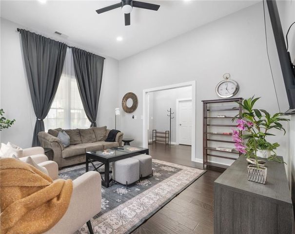 692 Ira Street SW, Atlanta, GA 30310