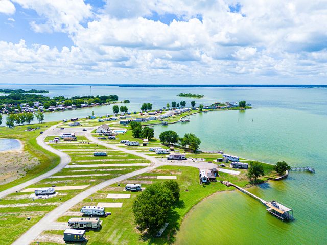 Lot 35 Peninsula Point, Kerens, TX 75144