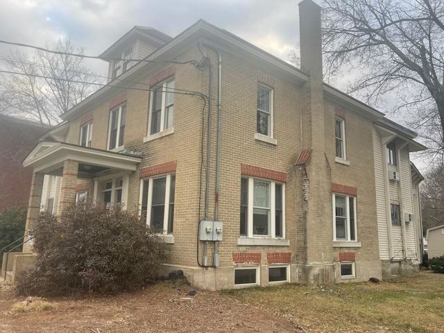 103 N State Street, Concord, NH 03301