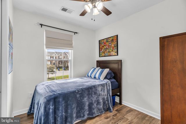 6204 BATTALION ST, Centreville, VA 20121