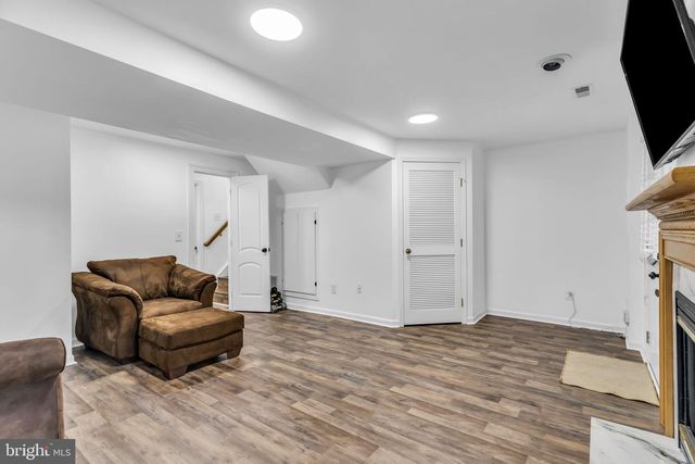 6204 BATTALION ST, Centreville, VA 20121