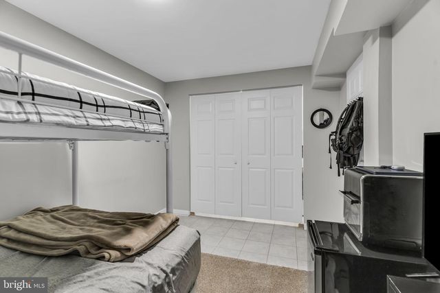 6204 BATTALION ST, Centreville, VA 20121