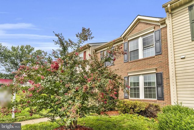 6204 BATTALION ST, Centreville, VA 20121
