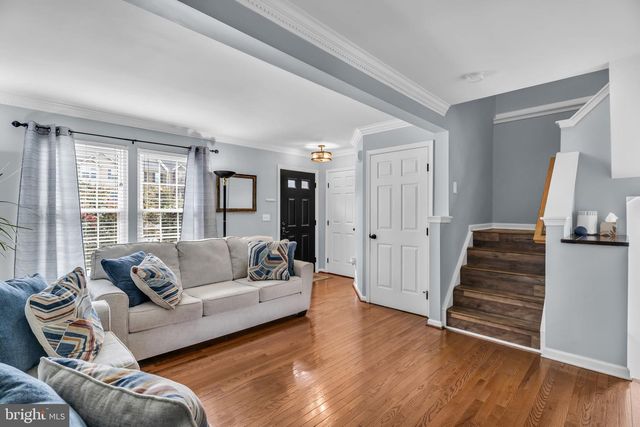 6204 BATTALION ST, Centreville, VA 20121