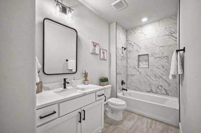 2251 Jackson Lane, Blanchard, OK 73010