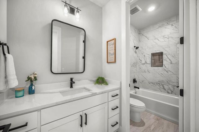 2251 Jackson Lane, Blanchard, OK 73010