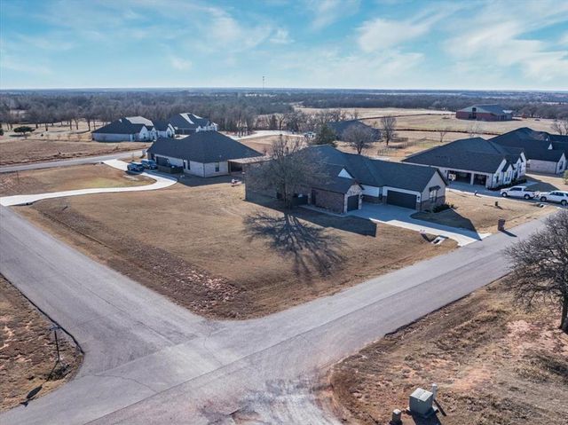 2251 Jackson Lane, Blanchard, OK 73010