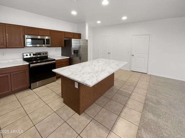 7761 W BONITOS Drive, Phoenix, AZ 85035