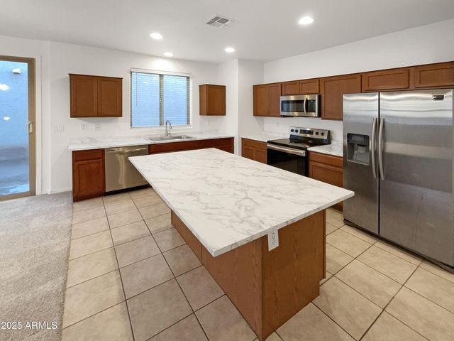 7761 W BONITOS Drive, Phoenix, AZ 85035