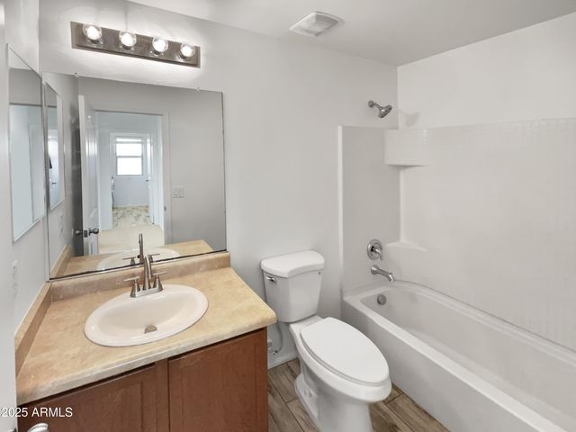 7761 W BONITOS Drive, Phoenix, AZ 85035