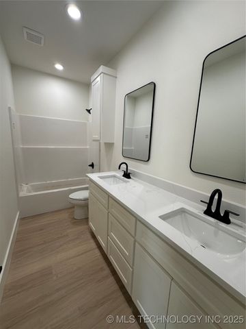 1906 Boxer Lane, Durant, OK 74701