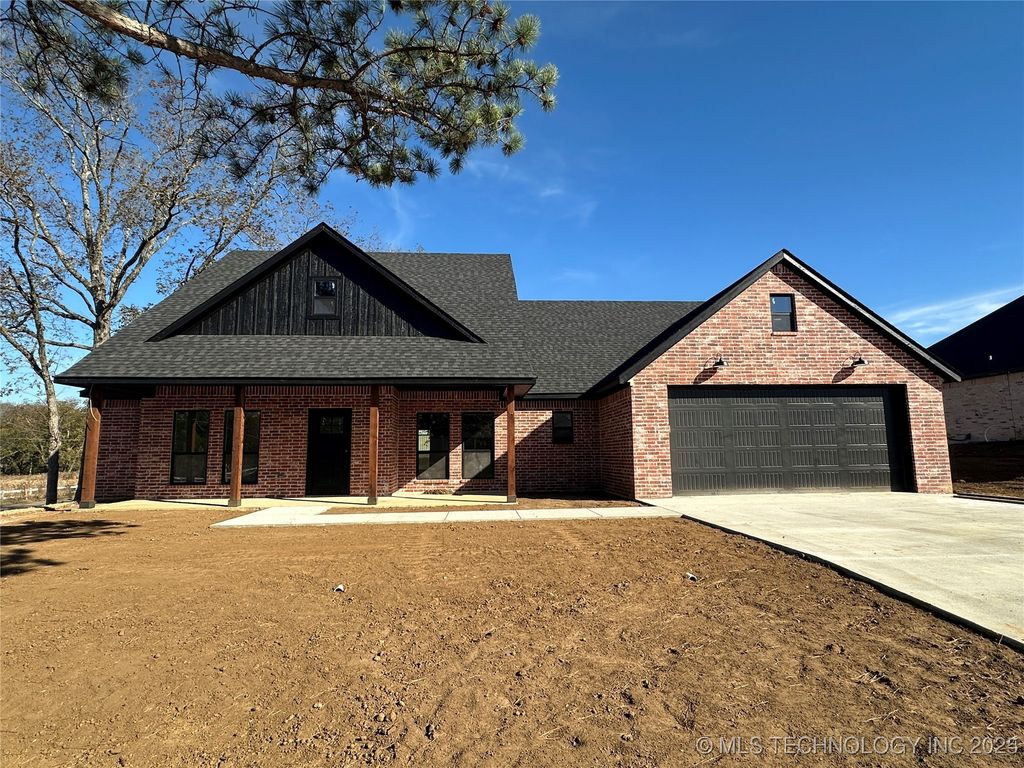 1906 Boxer Lane, Durant, OK 74701