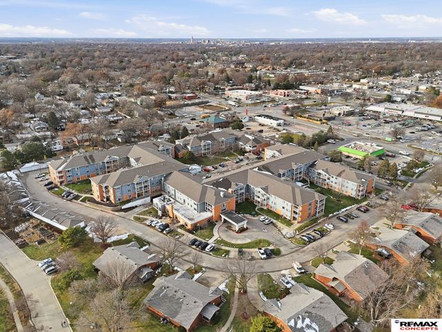 3001 S 51st Street Court, Lincoln, NE 68506