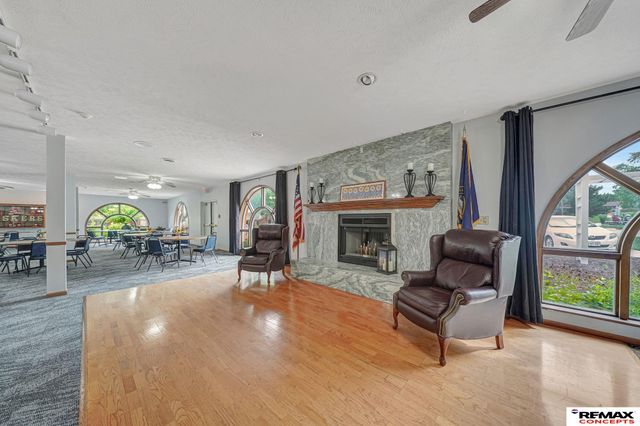 3001 S 51st Street Court, Lincoln, NE 68506