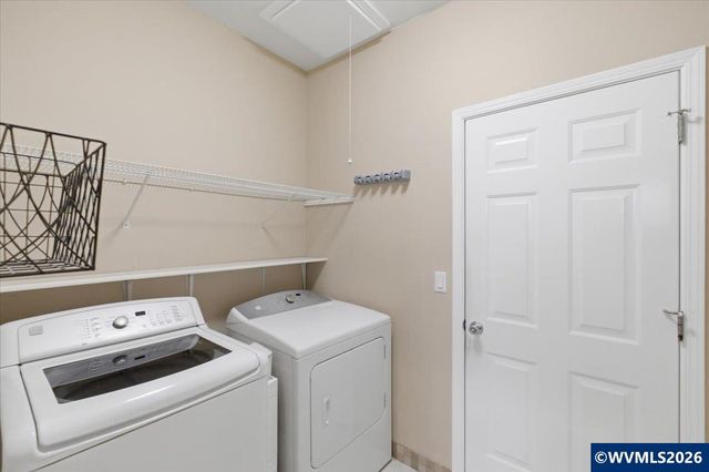 946 Reagan Av NW, Salem, OR 97304