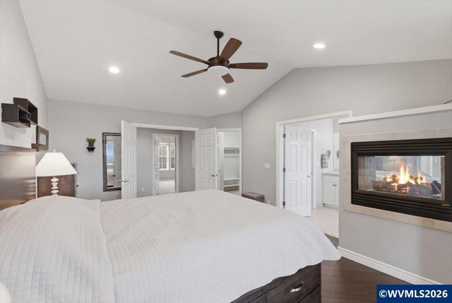 946 Reagan Av NW, Salem, OR 97304