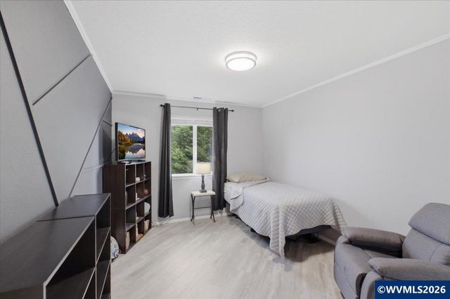 946 Reagan Av NW, Salem, OR 97304