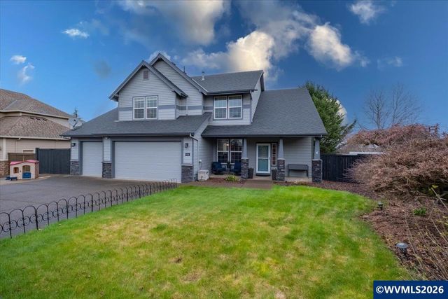 946 Reagan Av NW, Salem, OR 97304