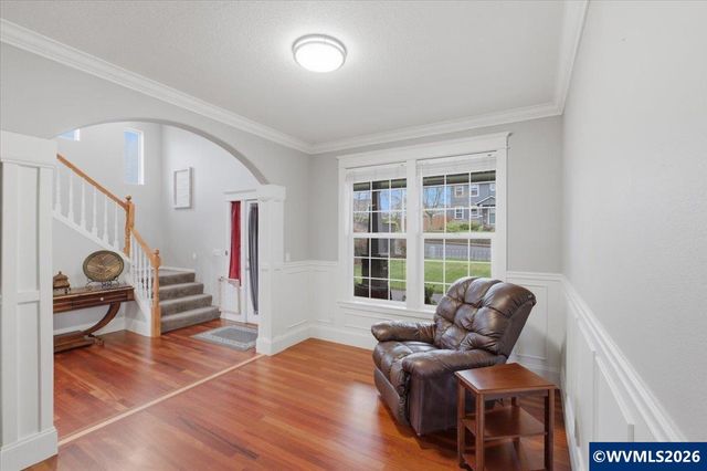 946 Reagan Av NW, Salem, OR 97304