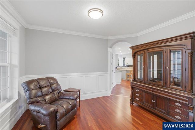 946 Reagan Av NW, Salem, OR 97304