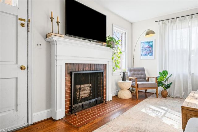 1004 Lockland Avenue, Winston-salem, NC 27103