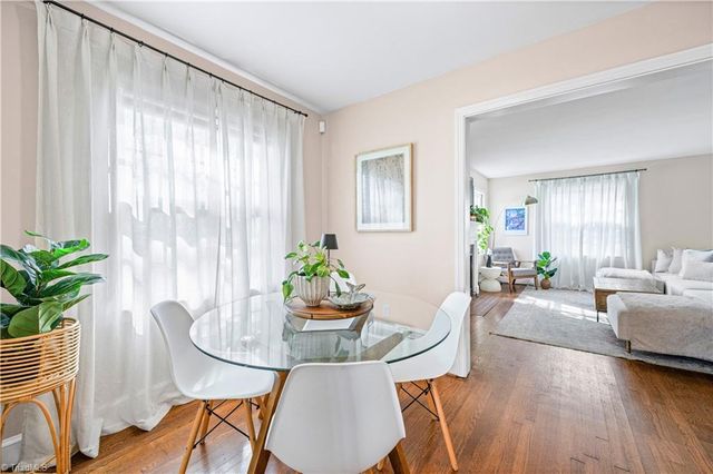 1004 Lockland Avenue, Winston-salem, NC 27103