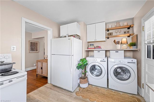 1004 Lockland Avenue, Winston-salem, NC 27103