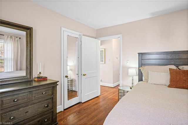 1004 Lockland Avenue, Winston-salem, NC 27103