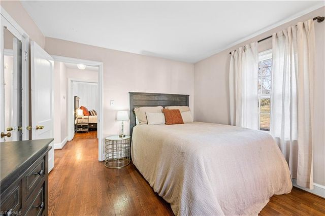 1004 Lockland Avenue, Winston-salem, NC 27103