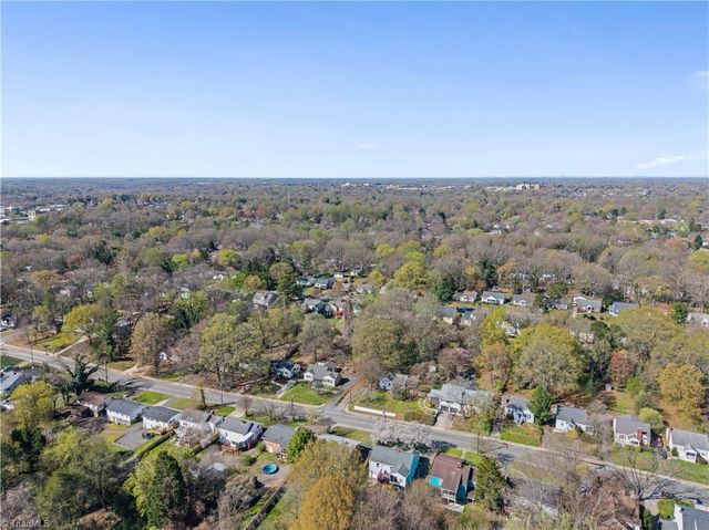 1004 Lockland Avenue, Winston-salem, NC 27103