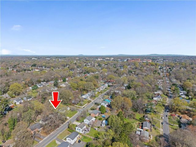 1004 Lockland Avenue, Winston-salem, NC 27103