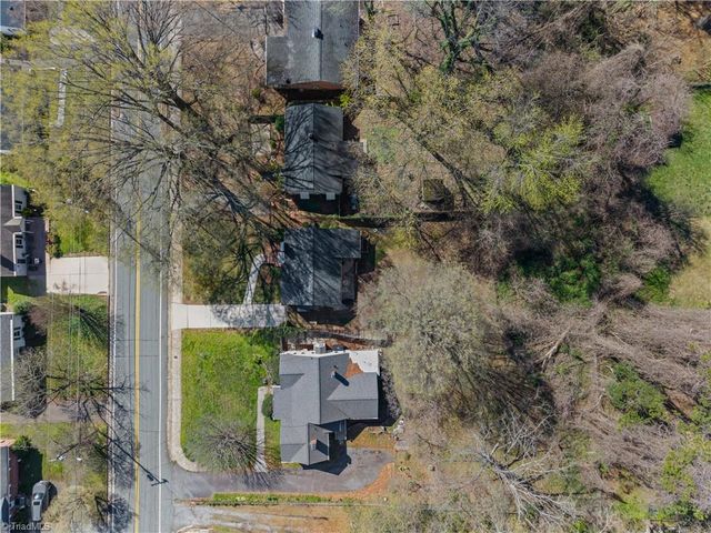 1004 Lockland Avenue, Winston-salem, NC 27103