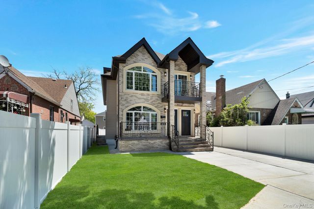 142-05 184th Street, Springfield Gardens, NY 11413