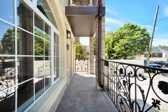 142-05 184th Street, Springfield Gardens, NY 11413